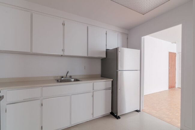 Photo du bâtiment - 900 Av. Rockland