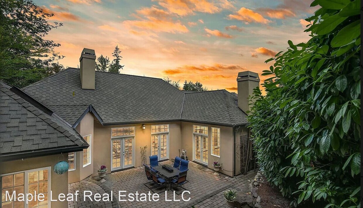 Foto principal - 3 br, 3.5 bath House - 17247 SE 54th Pl