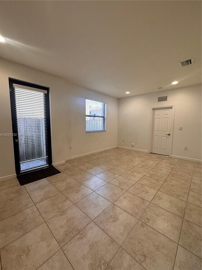 Building Photo - 15400 SW 173rd St
