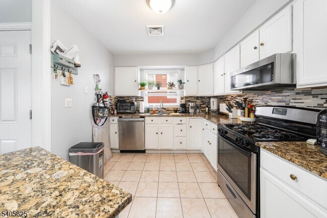 Foto del edificio - 118 Race St