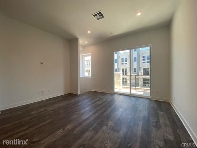 Building Photo - 3 br, 4 bath House - 1411 W Cara Dr