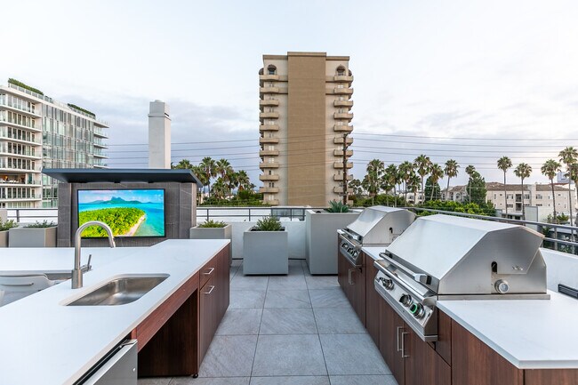 Foto del edificio - Wetherly Hills