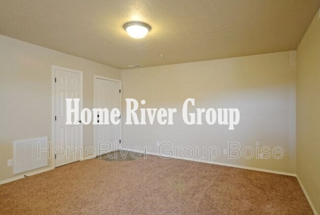 Foto del edificio - 6682 W Colehaven Dr