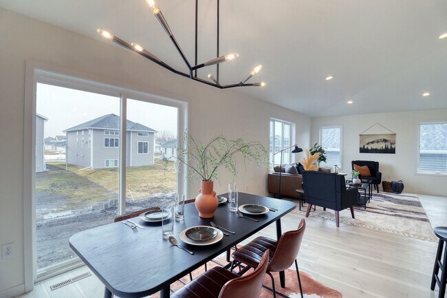 Foto del edificio - 3 Bed 2.5 Bath Single Family Home - Rent W...