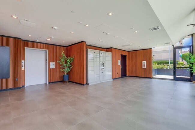 Foto del edificio - Prime Koreatown Brand New 2 Story Loft Style Unit! 6 Weeks Free Rent Concession