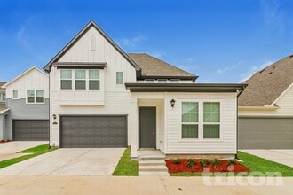 Building Photo - 22815 Terrazzo Dr