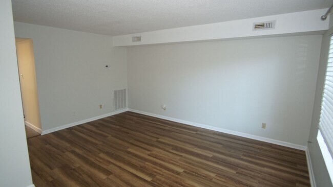 Building Photo - West Knoxville Condo for Lease!