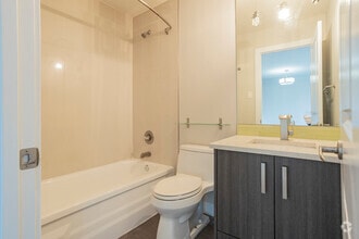 1BR, 1BA - 630SF - Missao