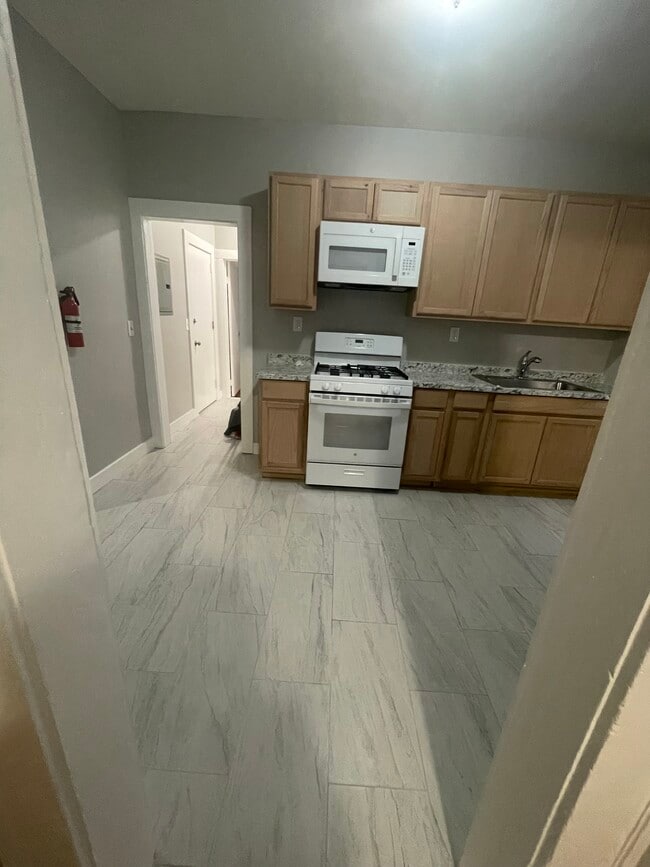 Building Photo - 415 Kerrigan Blvd