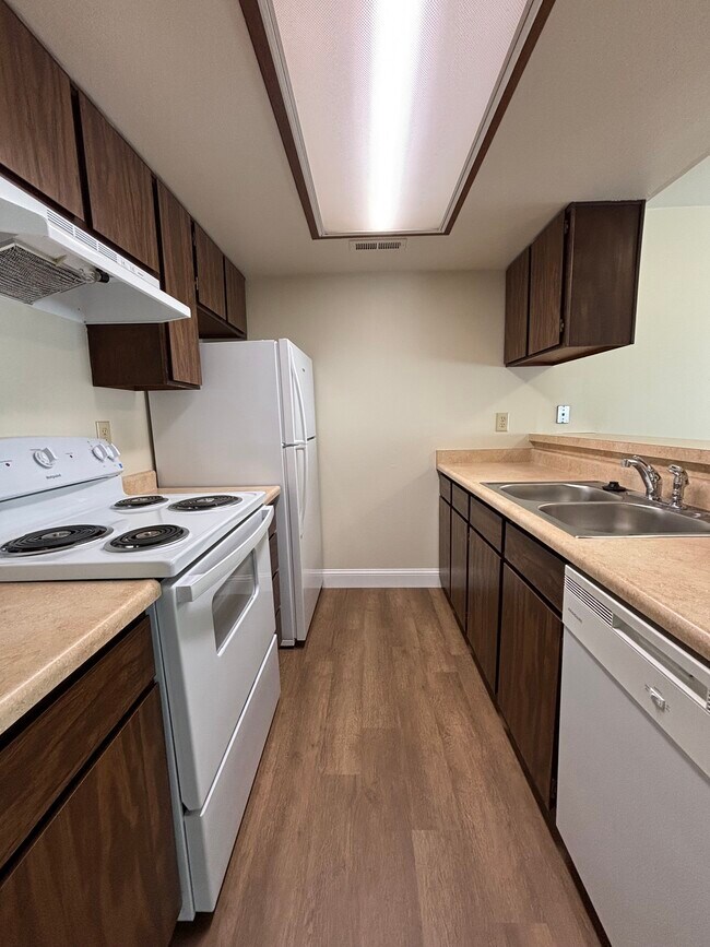 Unidad 15 - Manzanita Manor Apartments