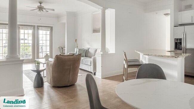 Foto del edificio - 925 Canterbury Rd NE