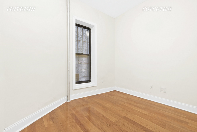 Building Photo - 526 W 123rd St