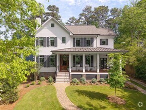 Building Photo - 132 Mt Vernon Dr