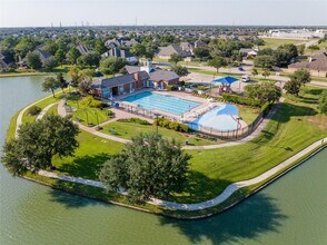 Building Photo - 25311 Hamden Valley Dr Building Photo - 25311 Hamden Valley Dr