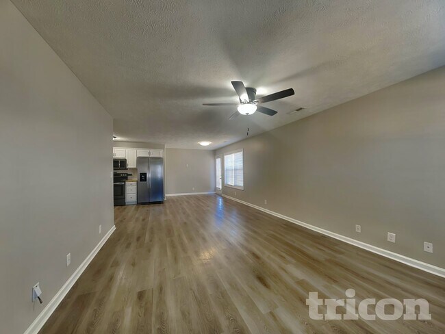 Foto del edificio - 980 Culverson Ct