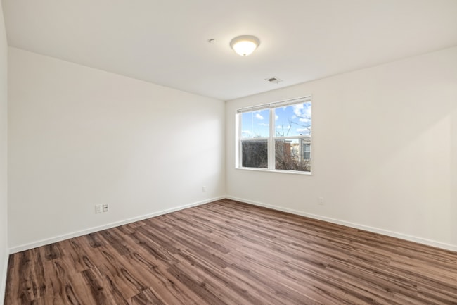 Foto del edificio - 820 N 48th St