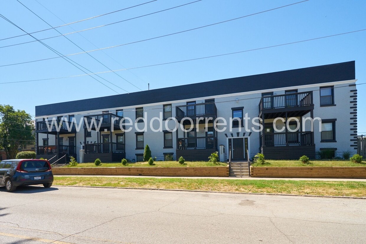 Foto principal - 1337 E Market St