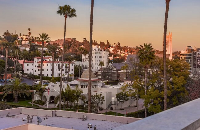 Foto del edificio - 1757 N Orange Dr Los Angeles, CA 90028