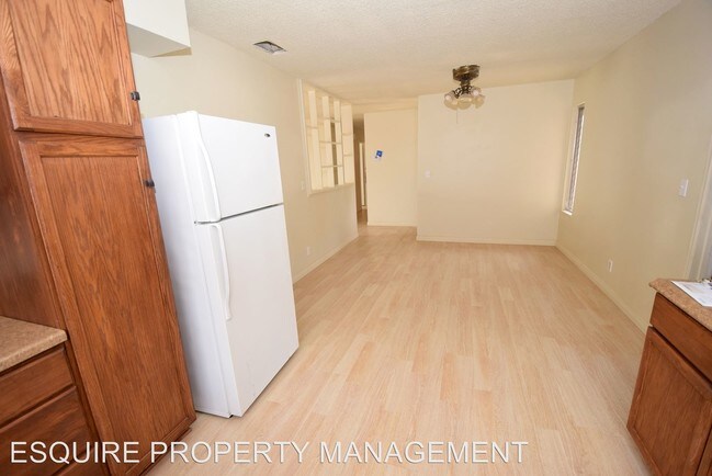 Building Photo - 3 br, 2 bath House - 2130 SANFORD ST