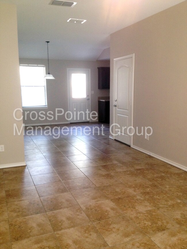 Building Photo - 17116 Sentinel Ln