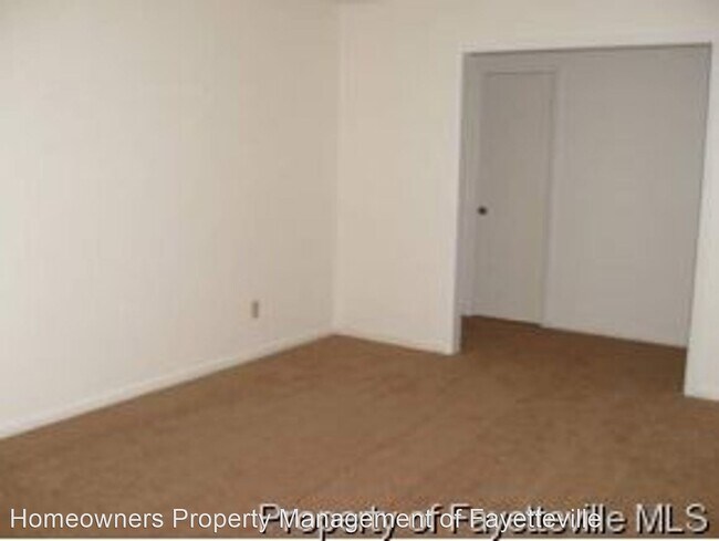 Foto del edificio - 3 br, 1.5 bath House - 4912 Rosehill Road