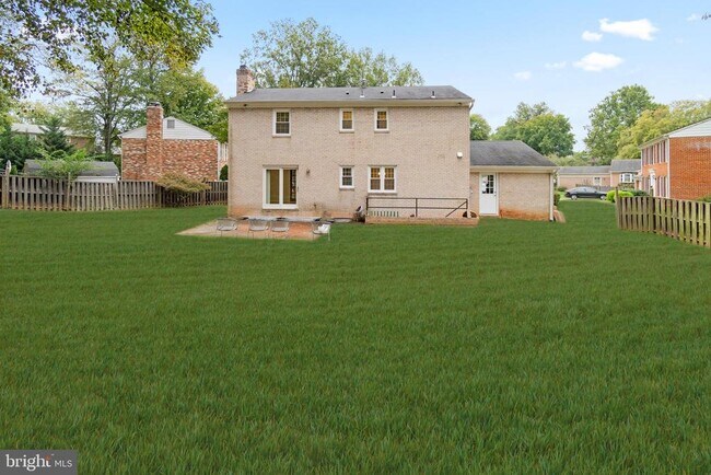 Foto del edificio - 1830 Clifdale Ct