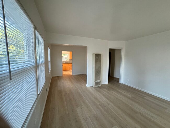 Building Photo - 1517 Sherman St