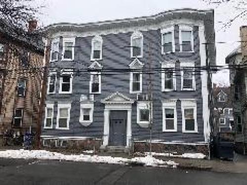 Building Photo - 3 bedroom in Brookline MA