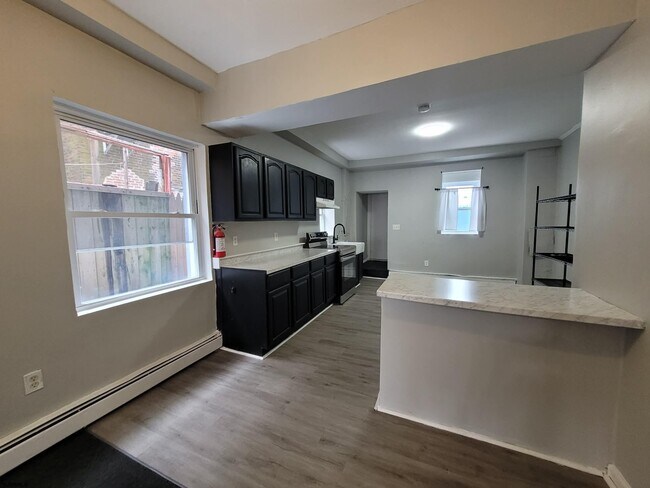 Foto del edificio - 1108 Baltic Ave