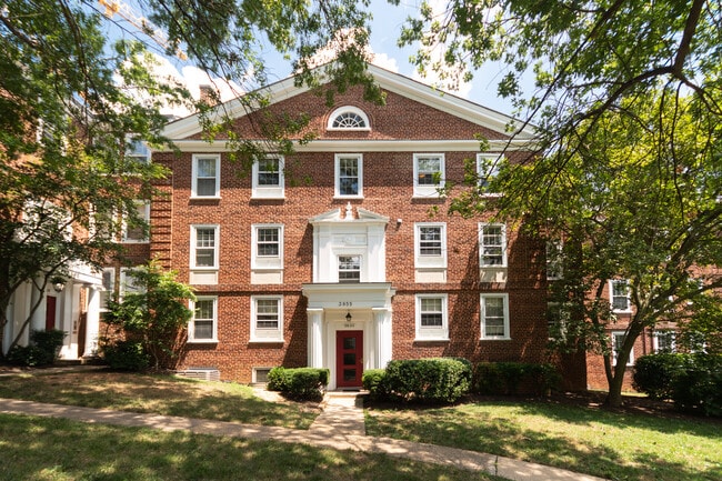 Building Photo - 3855 Rodman St NW