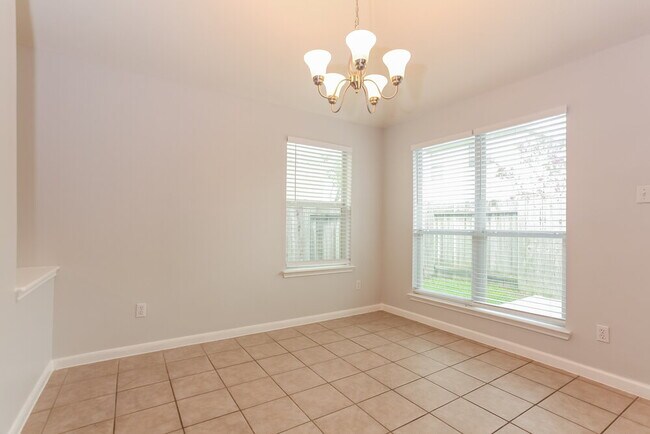 Foto del edificio - 8215 Point Pendleton Dr