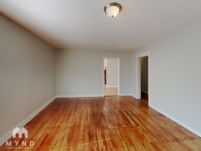 Building Photo - 1516 65th St W