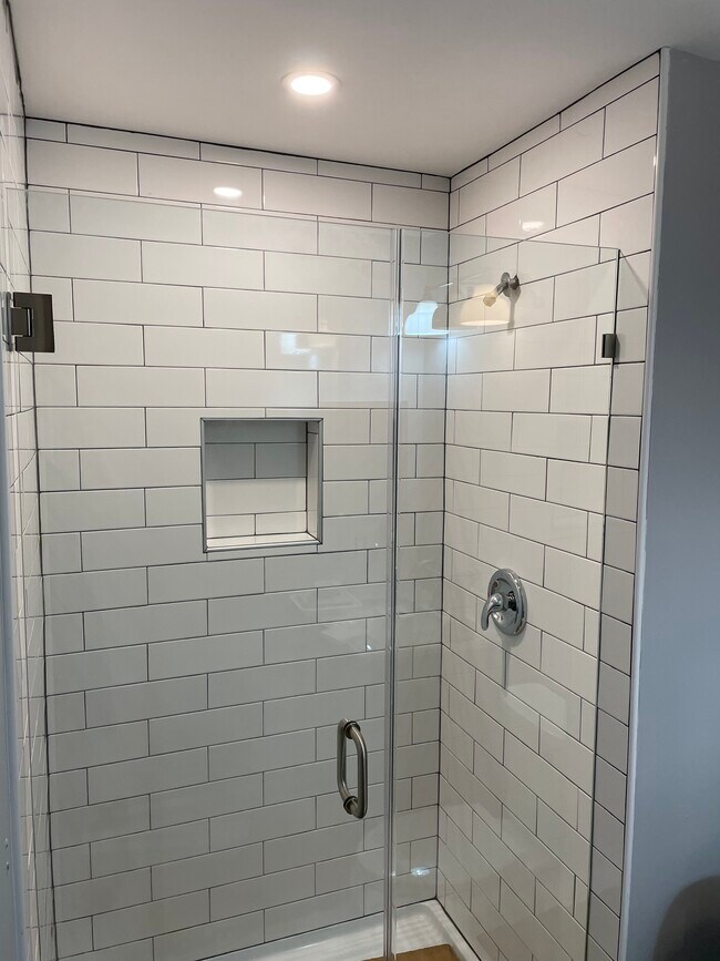 Building Photo - 1906 Delancey St