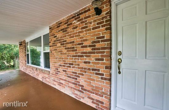 Building Photo - 4913 Lester Rd
