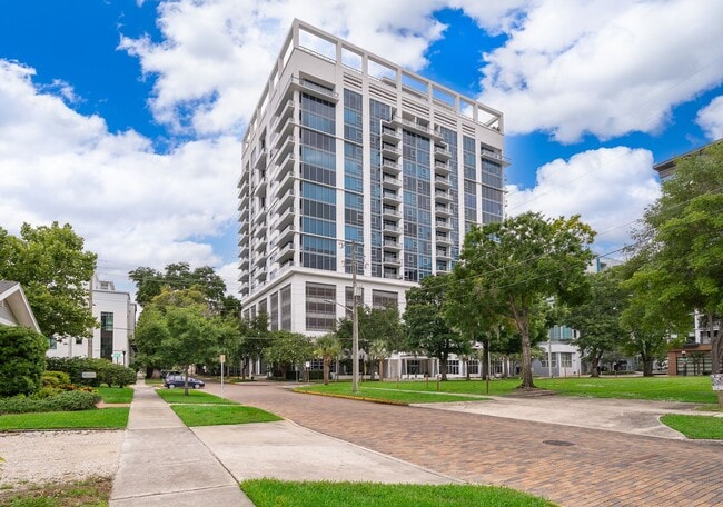 Beautiful 1BR/2BA Luxury High-Rise Condo in Downtown Orlando - Star Tower! - Beautiful 1BR/2BA Luxury High-Rise Condo in Downtown Orlando - Star Tower!
