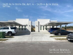 Building Photo - 1420 Alta Vista Dr