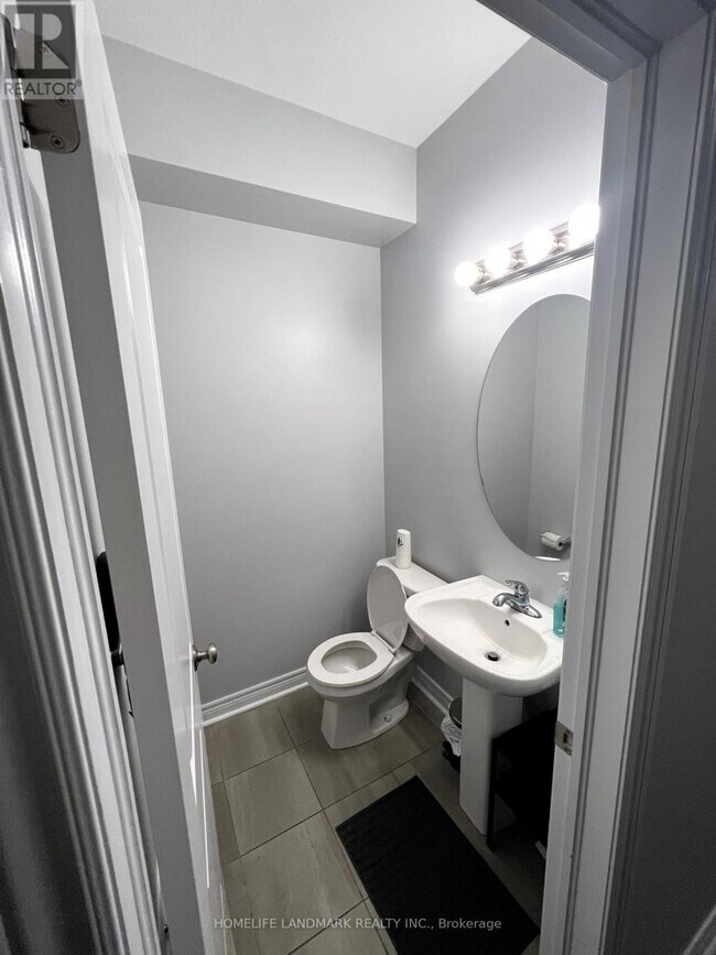 Building Photo - 1158 Drawstring Ln
