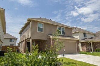 Building Photo - 24246 Avogadro Dr