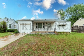 Building Photo - 814 Prairie Park Rd