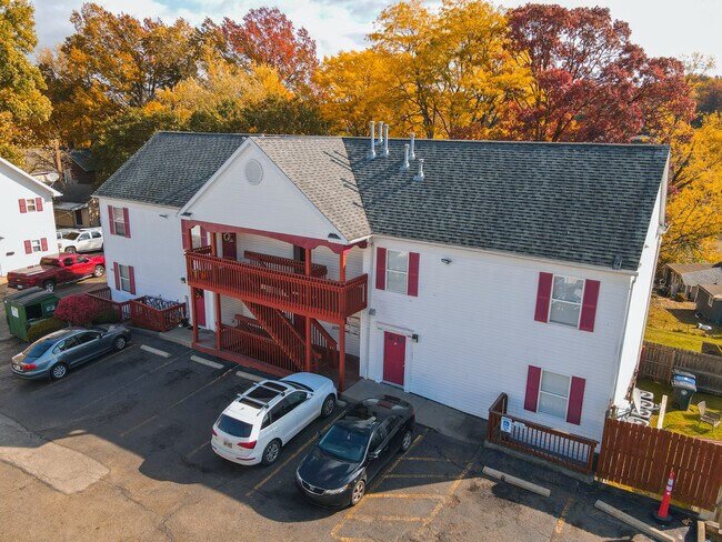 Building Photo - 459 Spicer St