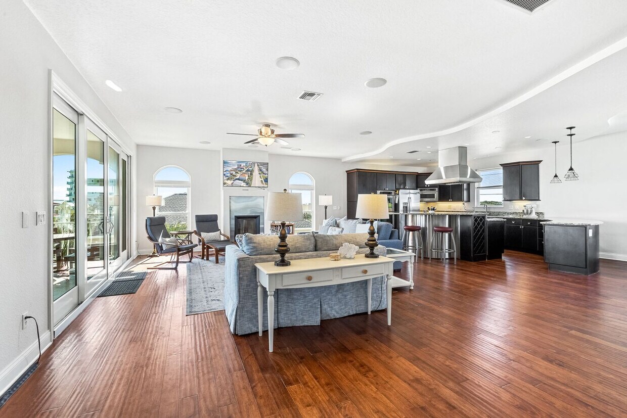 Foto principal - 2608 Hill St