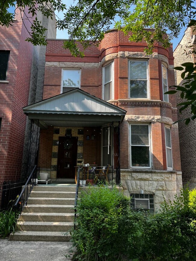 Building Photo - 2612 W Rice St