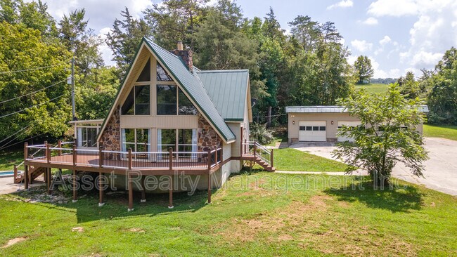 Building Photo - 1389 Hickory Valley Rd