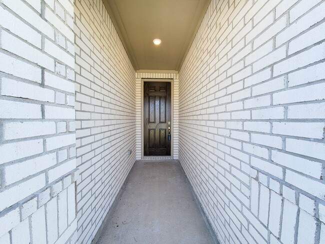 Building Photo - 2815 Lyra Ct