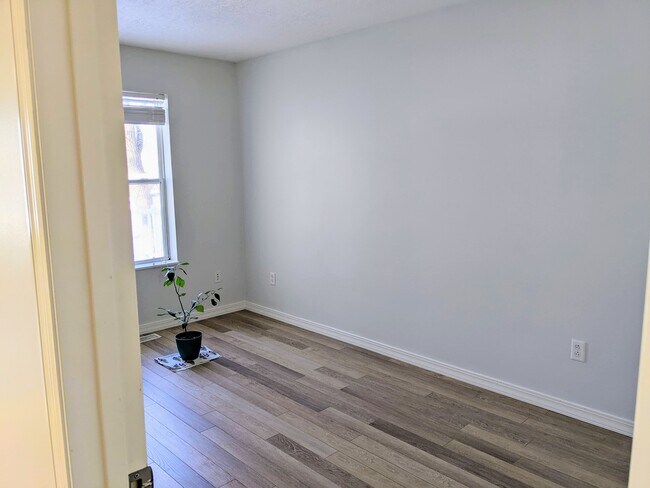 Foto del edificio - 113 n Ash st