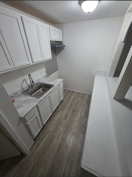 Foto del edificio - 1505 N West St