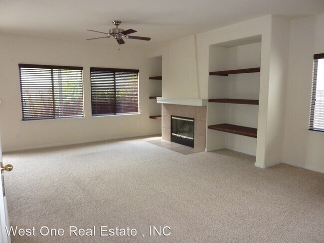 Building Photo - 5 br, 3 bath House - 2380 Tolbert Dr.