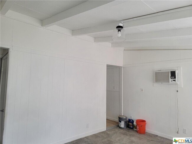 Foto del edificio - 2604 Terrace Dr