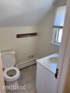 Foto del edificio - 2 br, 1 bath Triplex - 316 ½ E Broadway St