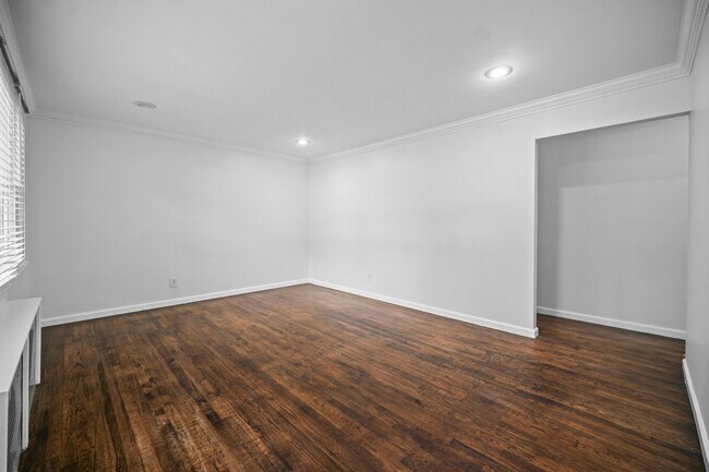 Foto del edificio - 1608 Baldwin Blvd